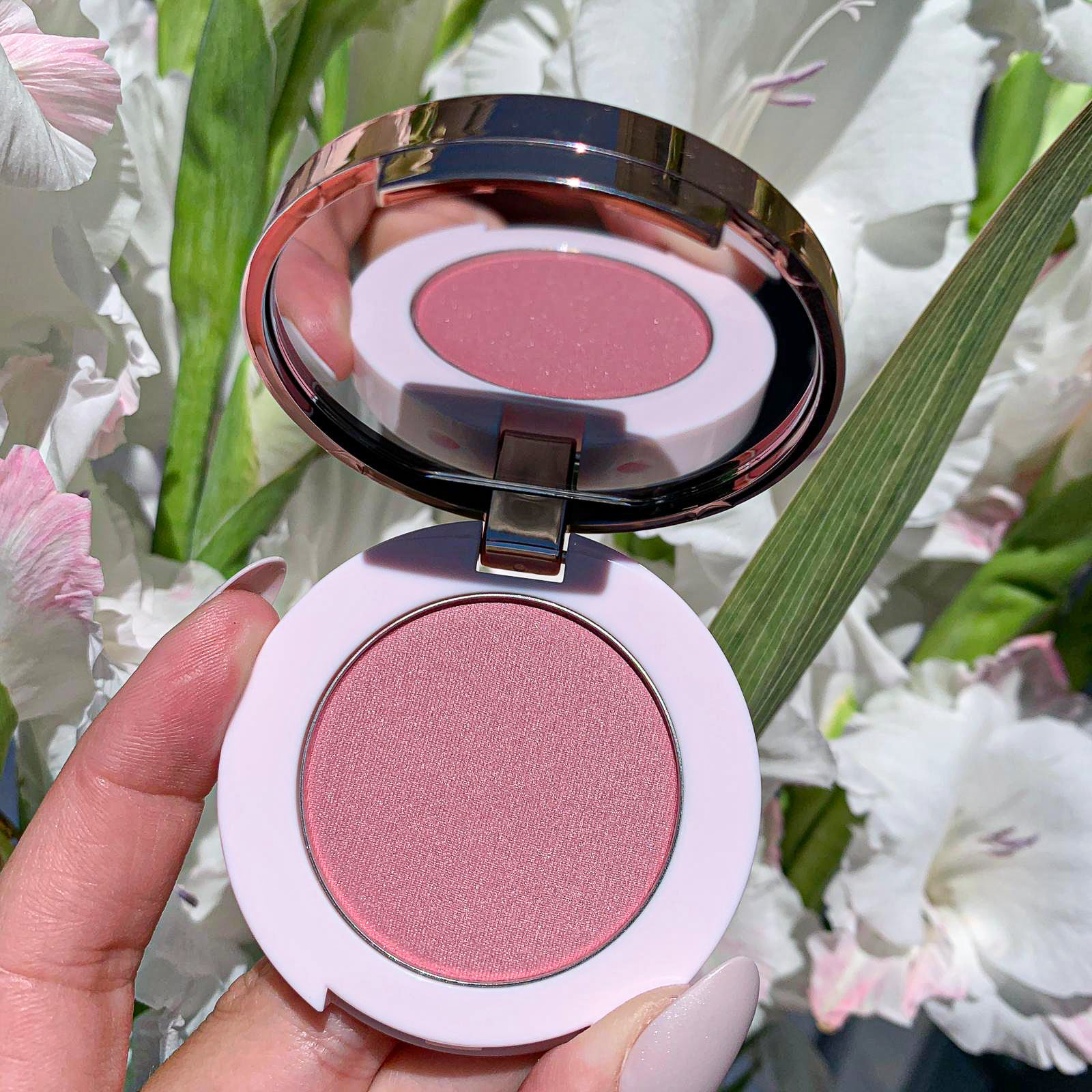 Cheek Color Infusion Powder Blush - Image 3